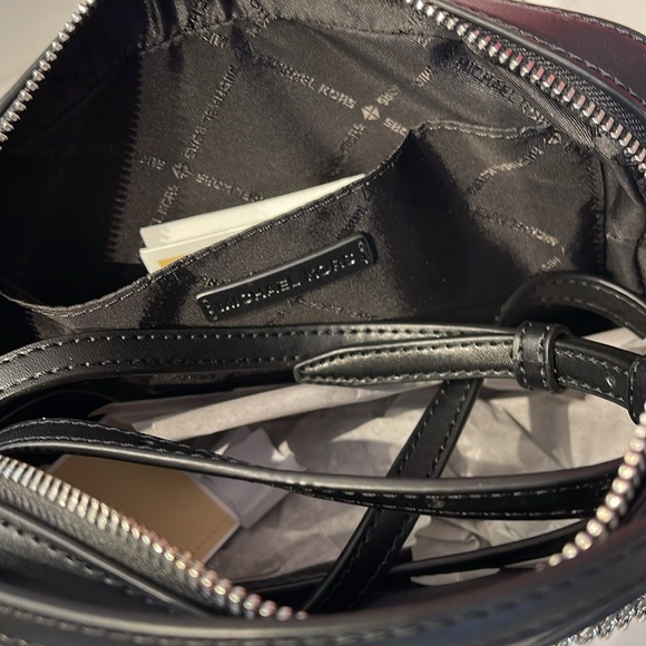 Michael Kors Jet Set Item Large Ombré EW Signature ZP Chain XBody Logo Crossbody - Picture 10 of 15